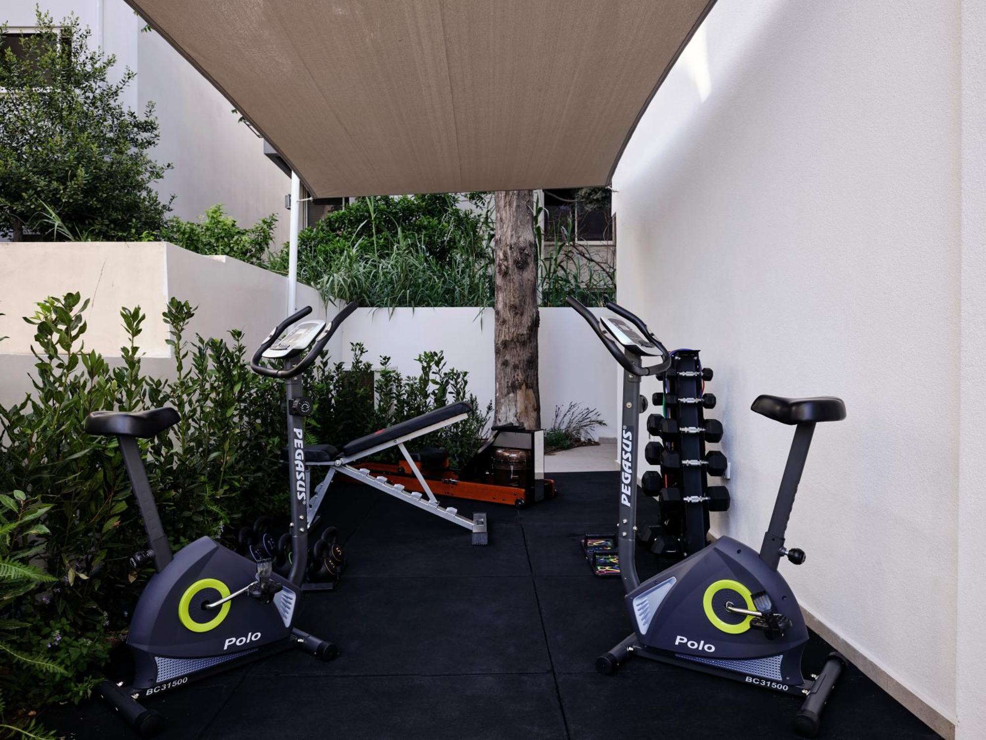 Bond Smart Living Suites Atenas Exterior foto