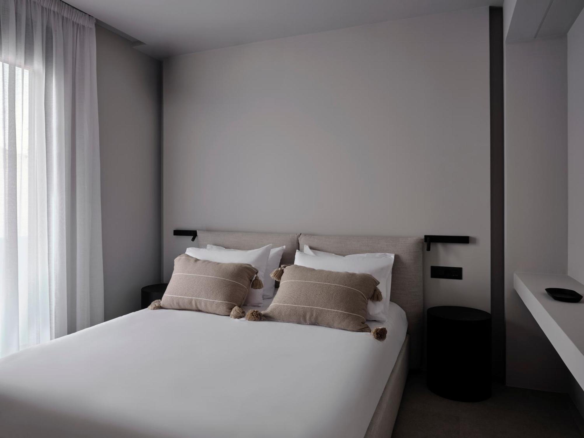 Bond Smart Living Suites Atenas Exterior foto